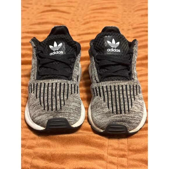 Size 6K Children Adidas Swift Run Easy - Mesh Black - Picture 2 of 7